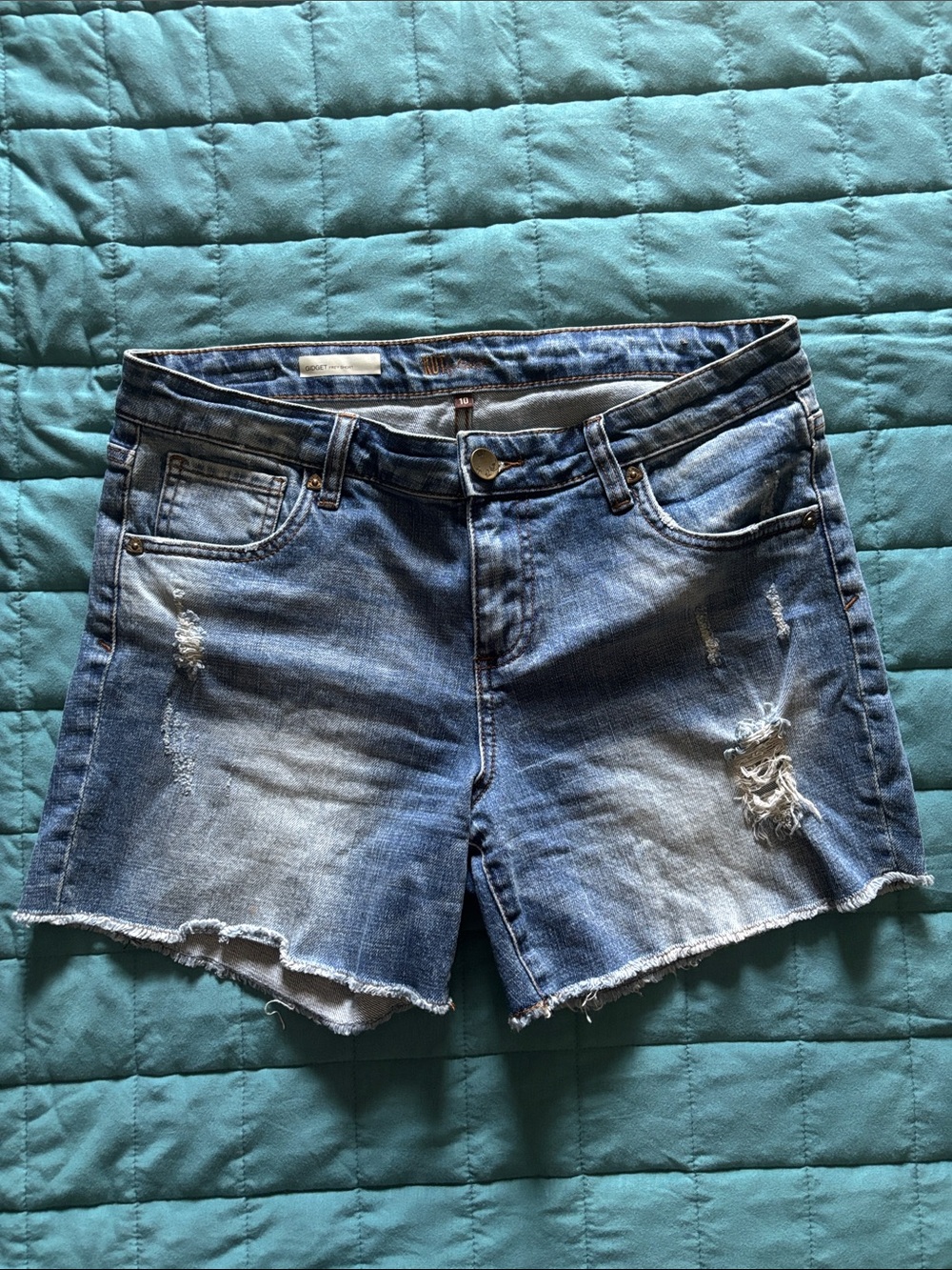 Kut from the Kloth Distressed Blue Denim Women’s Shorts 10 - Picture 2 of 7